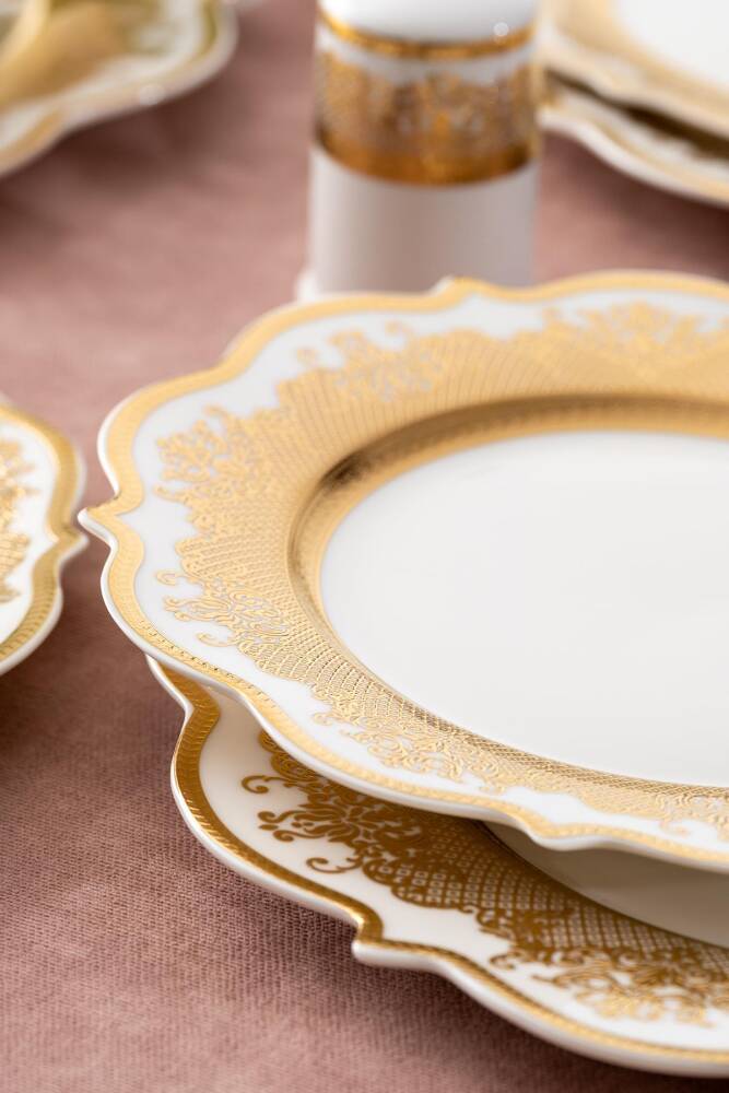 Alesia 60 Piece Gold Porcelain Dinner Set For 12 People - 4