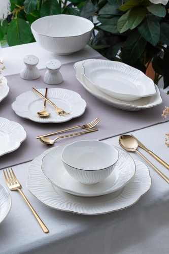 Alina Gold 29 Piece Dinner Set For 6 People - 1