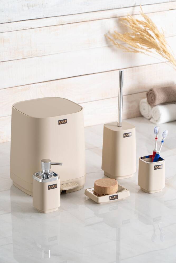 Astoria 5 Piece Bathroom Set - Cream - 1