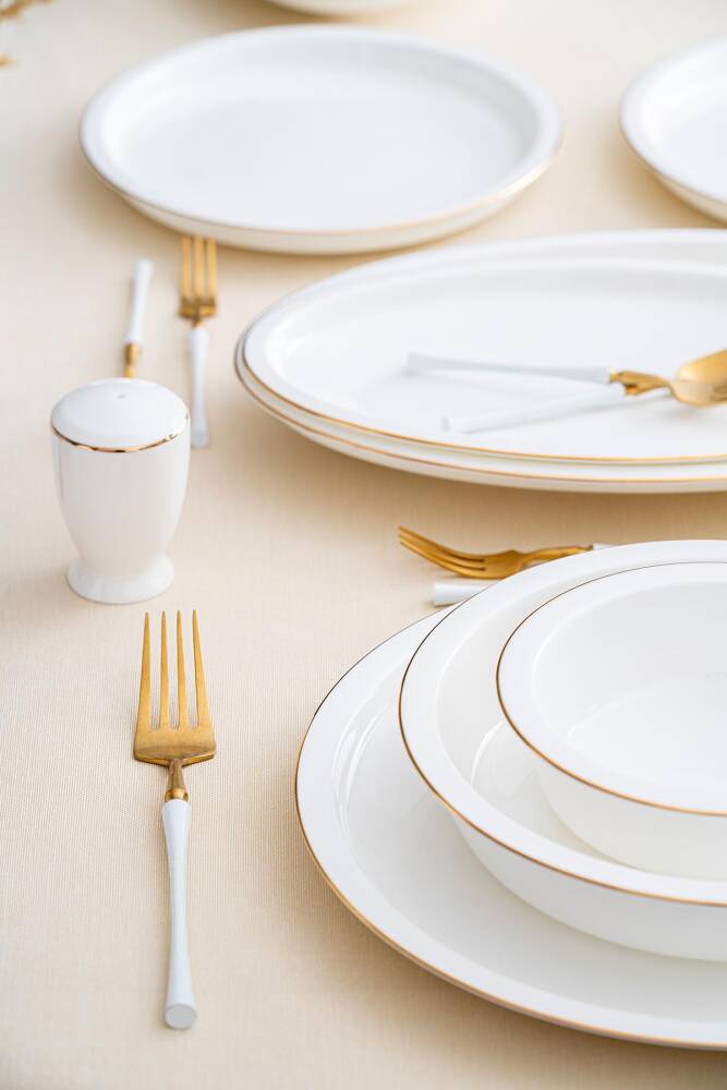 Clemente 57 Piece Gold Porcelain Dinner Set For 12 People - 8