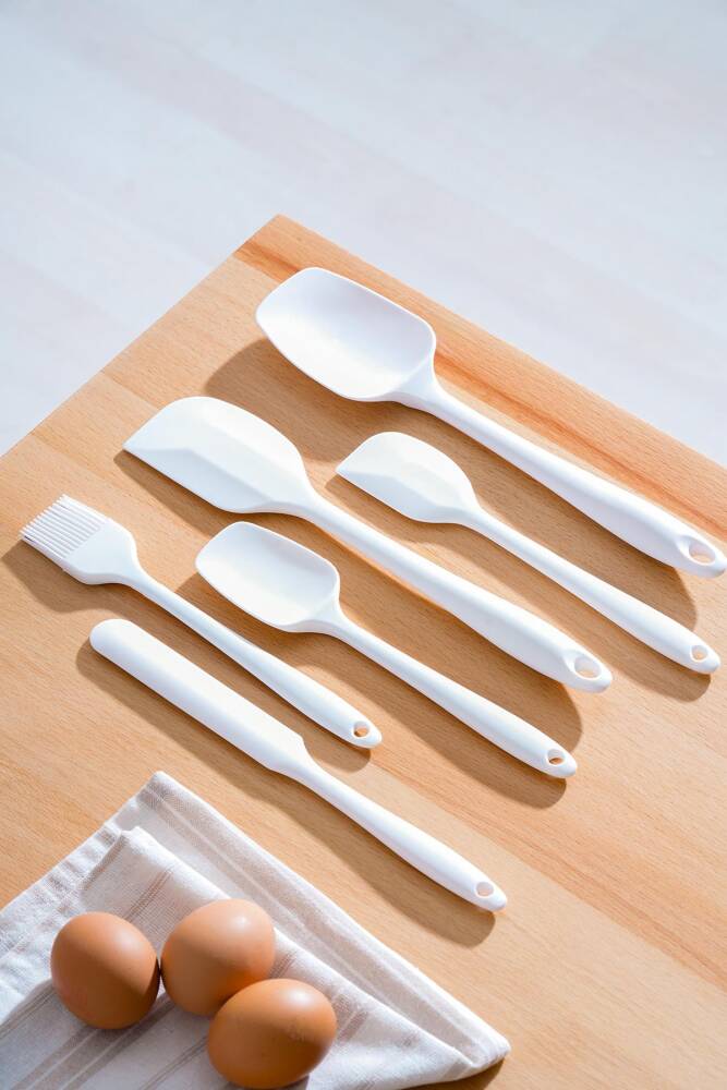 Handy 6 Piece Silicone Kitchen Utensil Set - 1