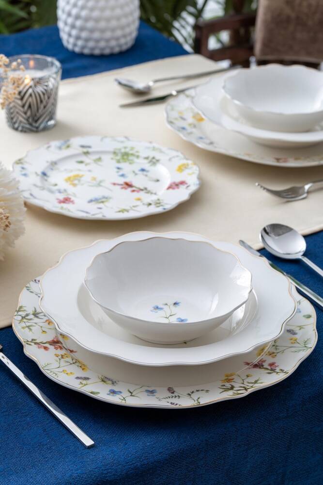 Leon Rise 24 Piece Porcelain Dinner Set For 6 People - 1