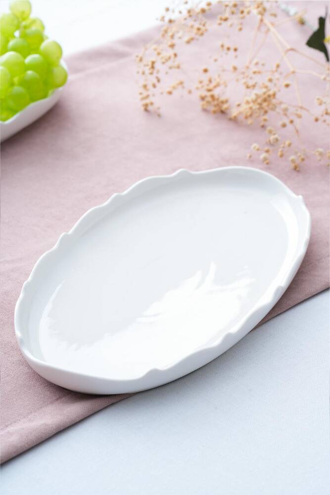 Nirvana Oval Presentation Plate - 32 cm - 1