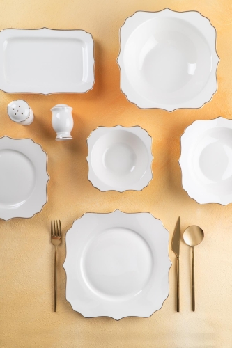 Omega 29 Pieces Of 6 People Porcelain Dinner Set - 1