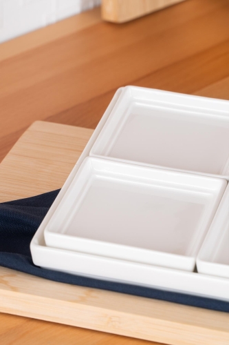 Pure Royal 3 Compartment Breakfast Set With Tray - 2