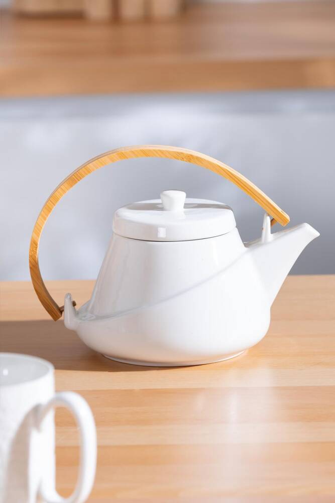 Safira Porcelain Teapot - 650 Ml - 1