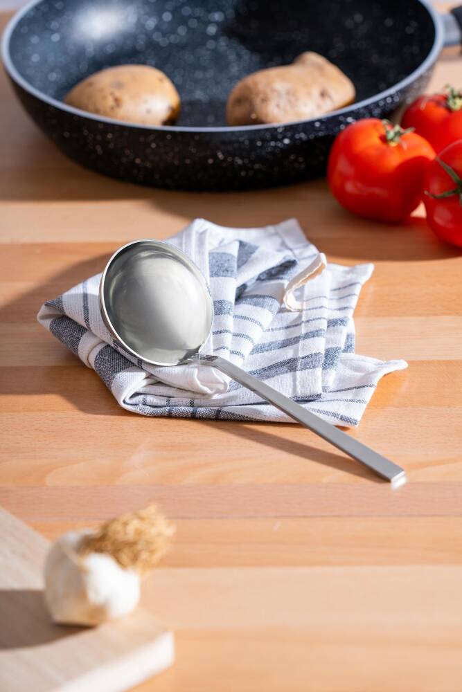 Steel Service Sauce Scoop - 1